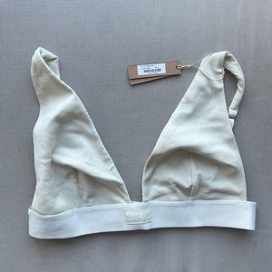 Tag still on Skims cotton plunge bralette in bone, size L